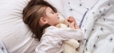 Zdrowy sen dzieci i młodzieży - o czym trzeba pamiętać?